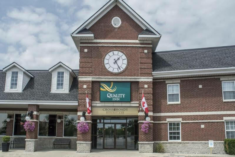 Quality Inn Sarnia Exterior foto